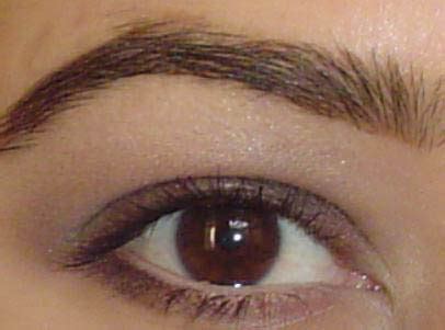 An Indian's Makeup Blog!: Nude Eyeliner For Women With Dark Skin Tone