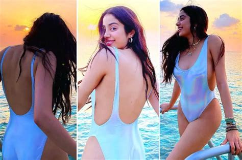 Janhvi Kapoor Bikini Pictures | Bollywood Actress Janhvi Kapoor Flaunts ...