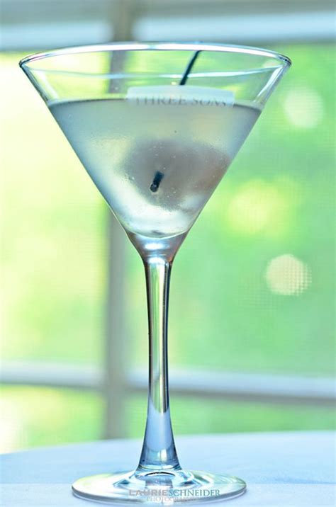 Lychee Martini Vodka, Elderflower Liqueur, Lychees Syrup, garnished with a Lychee | Lychee ...