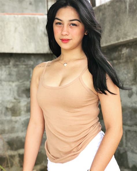 Zeinab Harake Filipino Girl, Indonesian Girls, Cute Actors, Model Life ...