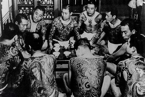 Vintage Photos of Yakuza With Their Full Body Suit Tattoos | Body suit tattoo, Traditional ...