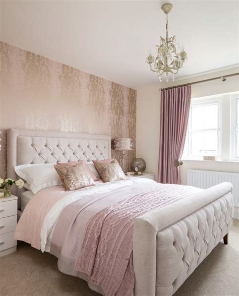 Modern Pink Bedroom Ideas - ROOMVIDIA