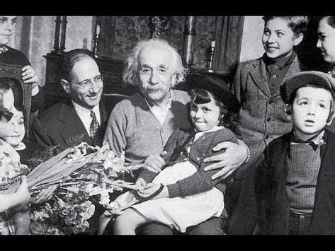 Albert Einstein Family Photos | Albert Einstein Rare and Unseen Family P... (With images ...