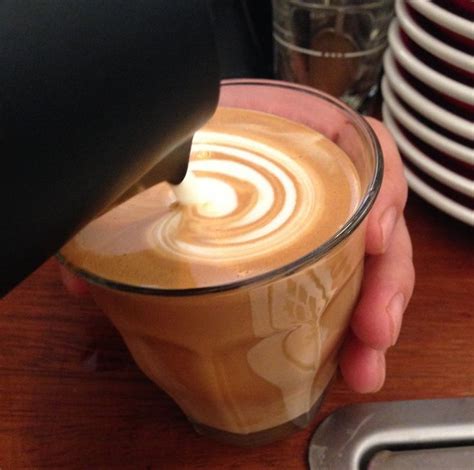 How To Make The Perfect 'Flat White' — The Microfoam Coffee That ...