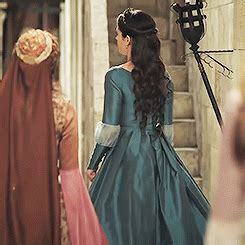 Turkish Fashion, Turkish Beauty, Medieval Dress, Medieval Fashion, Royal Gowns, Kösem Sultan ...