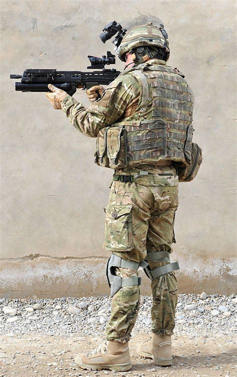 Modern equipment of the British Army | Army soldier, British army, British army uniform