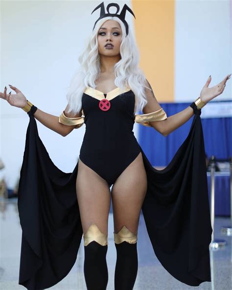 # storm #cosplay #wondercon #marvel #comics #marvelcomics #art #xmen #cosplayer #cosplays # ...