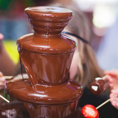 National Chocolate Fondue Day - February 5, 2025 | Spirit Of The Holidays