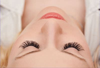 10 cosas que nadie te dice sobre la aplicación de pestañas Fake Lashes, False Eyelashes, Lash Up ...