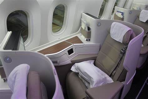 Review: Saudia 787 Business Class Jeddah to Manchester - Live and Let's Fly