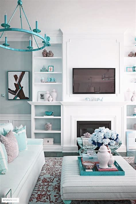 Minimalist Home Interior Spring living room decorating ideas for ...