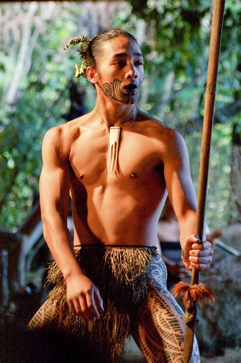 File:Young Maori man dancing.jpg - Wikipedia