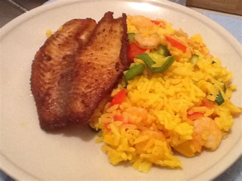 Fried Spiced Fish with Yellow Rice | Healthy eating, Food, Healthy