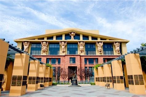 Fotos de las oficinas de Walt Disney Company