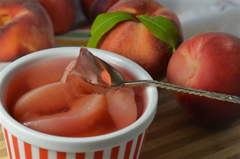 Peach Jelly Recipe | RecipeStudio