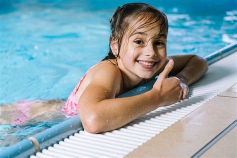 Zwemlessen voor kinderen - Zweminstituut Breda