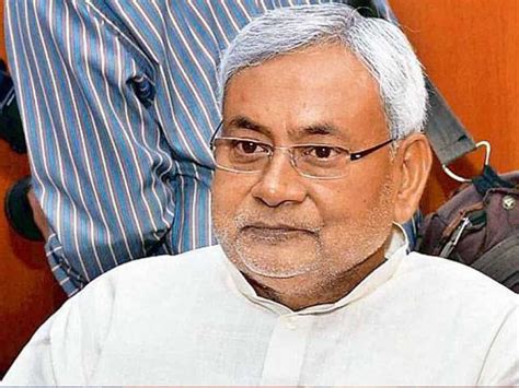 Nitish Kumar to meet Bihar Guv at 2 pm