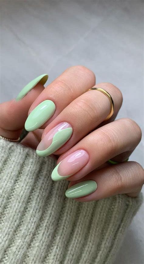 40+ Trendy Ways To Wear Green Nail Designs : Pastel Green Nails | Dar en el clavo, Manicura de ...