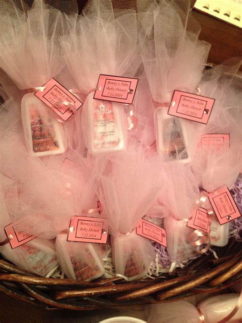 hand sanitizer baby shower favor Baby Shower Favours For Guests, Unique Baby Shower Favors, Baby ...