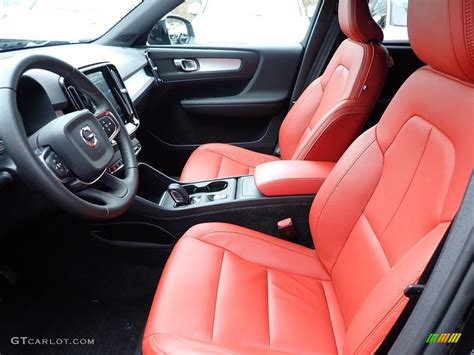 Oxide Red Interior 2019 Volvo XC40 T5 Momentum AWD Photo #138524172 ...