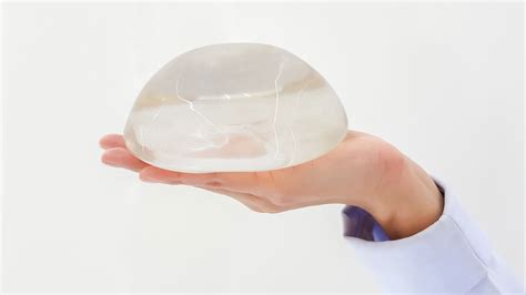 What It's Really Like To Get Breast Implants | The AEDITION