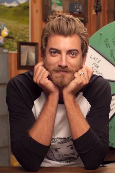 Good mythical morning, Rhett and link, Famous faces