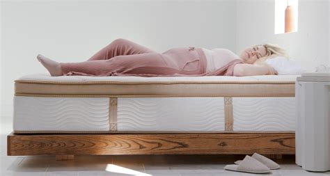 Best Mattresses For Heavy People | Mattress For An Overweight Person