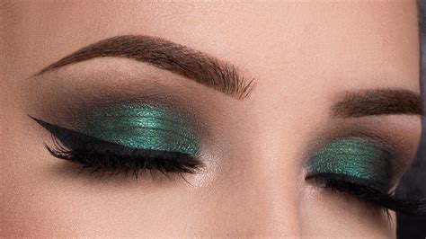 Makeup For Green Eyes YLG06 - AGBC