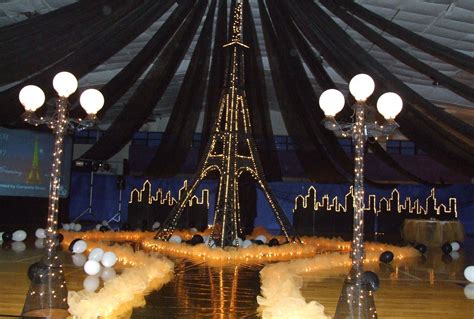 A Night In Paris Prom Theme Decorations - Theme Image