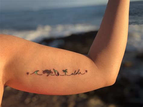 Minimalist Ocean Tattoos - Printable Calendars AT A GLANCE