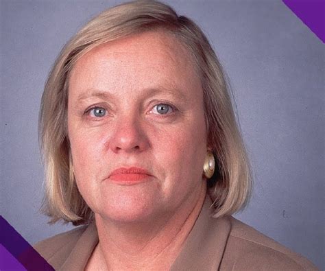 Mo Mowlam Biography – Facts, Childhood, Family Life, Achievements