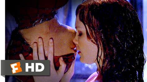 Spider-Man Movie (2002) - Upside-Down Kiss Scene (6/10) | Movieclips - YouTube