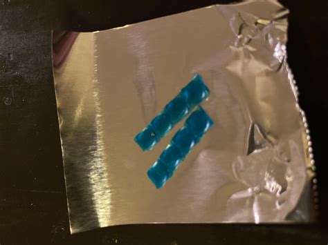 Trying gel tabs for the first time! 🤩 : r/LSDTripLifeHacks