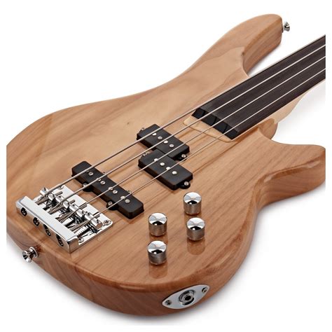 Chicago Fretless Bassgitar + 15W Forsterkerpakke fra Gear4music, Natural | Gear4music