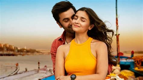 Alia Bhatt, Ranbir Kapoor’s Kesariya from Brahmastra gets a new version ...