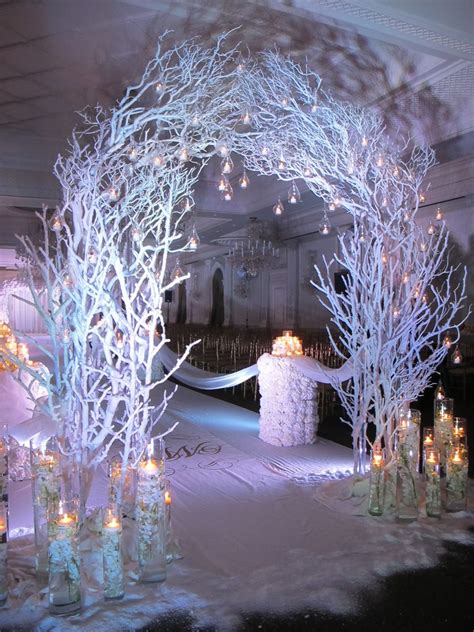 30+ Frozen Winter Wonderland Wedding Ideas - Elegantweddinginvites.com Blog