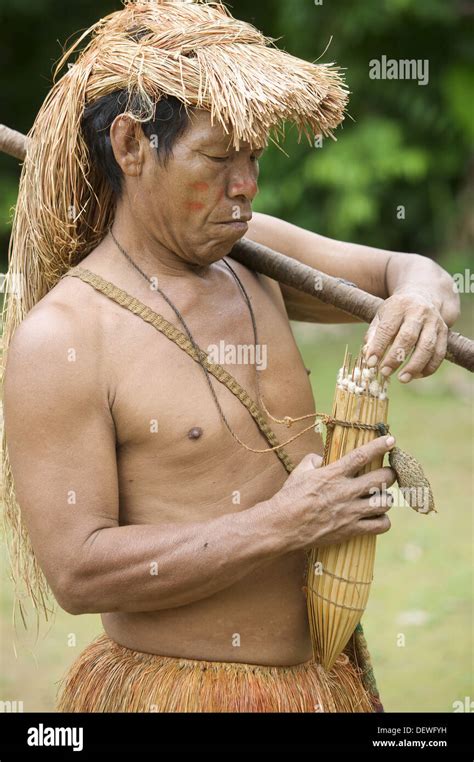 Blowpipe two hi-res stock photography and images - Alamy