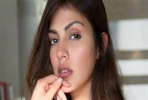 Actress Rhea Chakraborty bail hearing today in Bombay High Court ...