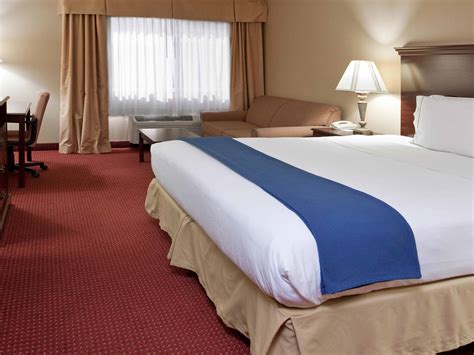 Mount Vernon, OH Hotel | Holiday Inn Express Mt. Vernon