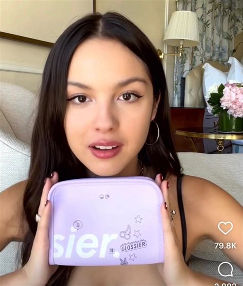 Glossier x Olivia Rodrigo Mini Beauty Bag, Women's Fashion, Bags & Wallets, Purses & Pouches on ...