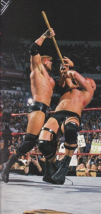 Triple H vs. Stone Cold Steve Austin | Wrestling Superstars