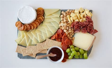 Murray's Cheese Brand - How to Make a Cheese Board - Kroger