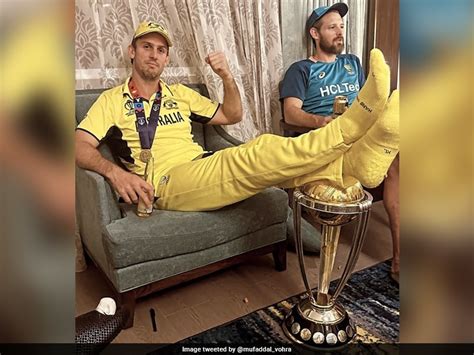 Australia Star Mitchell Marsh Faces Heat On Social Media For ‘World Cup Trophy Act’ - CLICKNOW