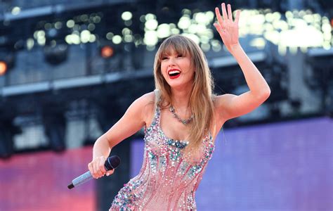 Taylor Swift Singapore exclusive deal criticised by Philippines official