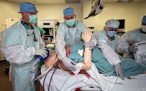 New BAMC trauma training program prepares surgical team for deployment > Joint Base San Antonio ...