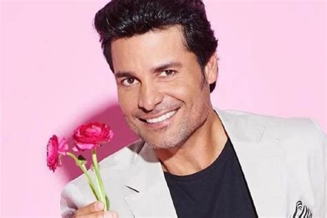 Qué fue de 'Chayanne', el cantante e icono sexual que animaba las velas de Nochevieja | Marca