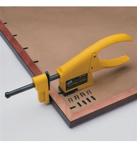 Picture-Framing Point Driver - Lee Valley Tools