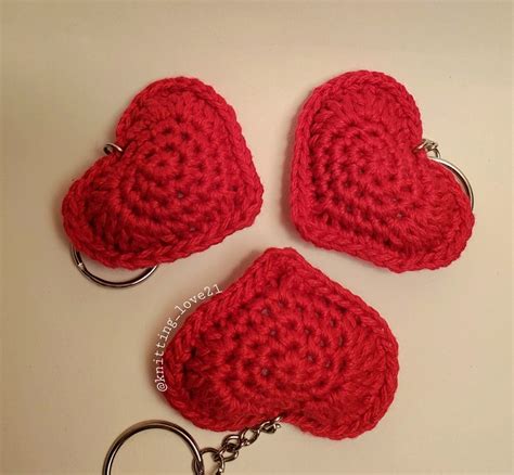 Heart Keychain: Crochet pattern | Ribblr