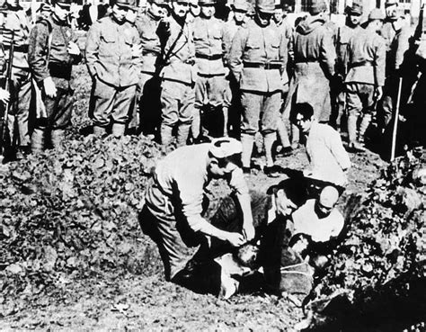 24 Images of the Brutal Nanking Massacre