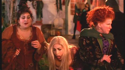 Hocus Pocus - Amuck! (HD, Best Quality) | Hocus pocus movie, Halloween movies, Hocus pocus cast